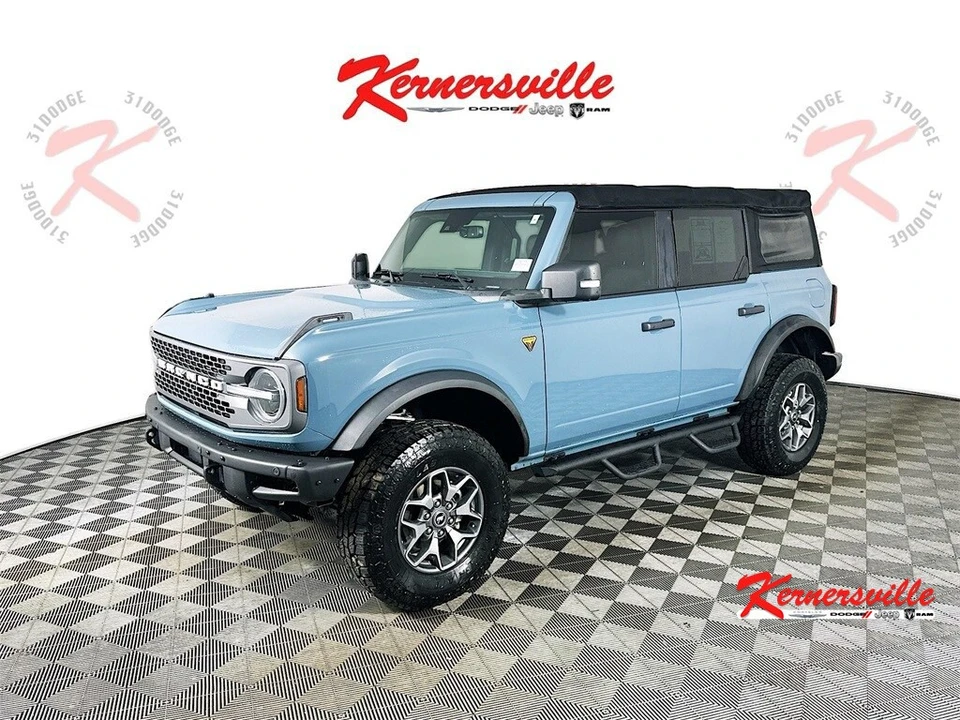 2021 Ford Bronco 6th Gen - Image 3 of 21