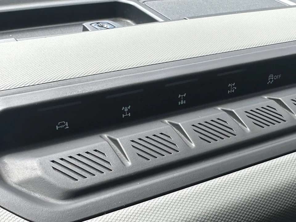 2021 Ford Bronco 6th Gen - Image 17 of 21
