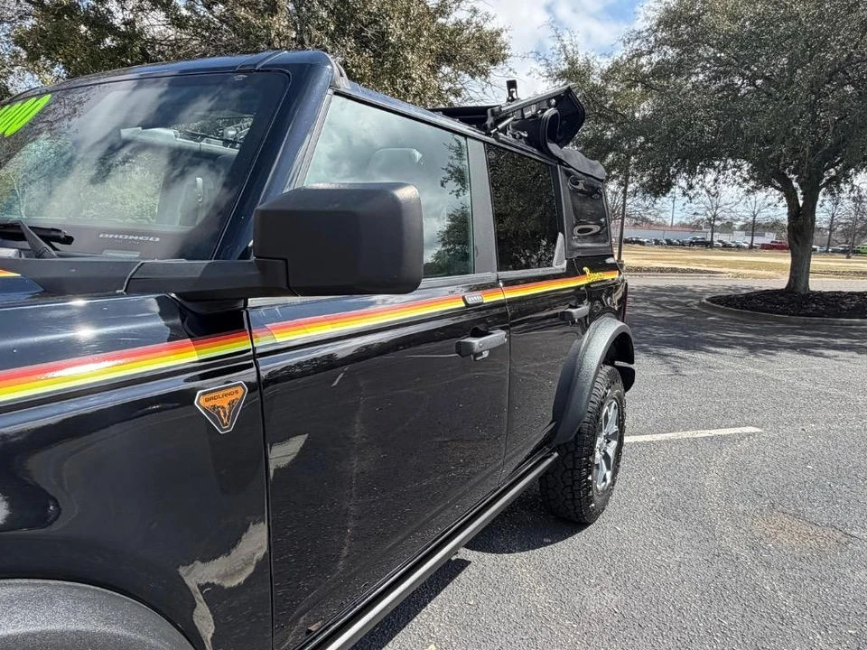 2021 Ford Bronco 6th Gen - Image 3 of 21