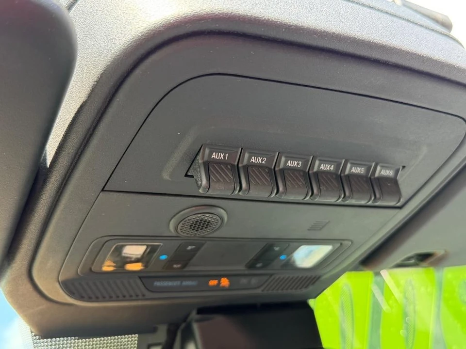 2021 Ford Bronco 6th Gen - Image 19 of 21