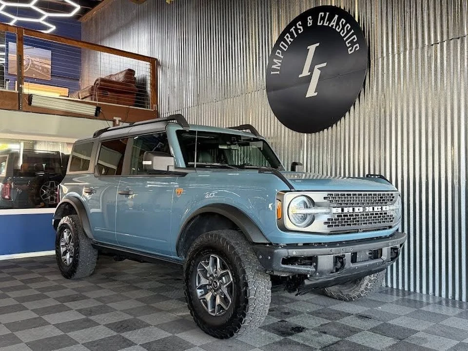 2021 Ford Bronco 6th Gen - Image 2 of 19