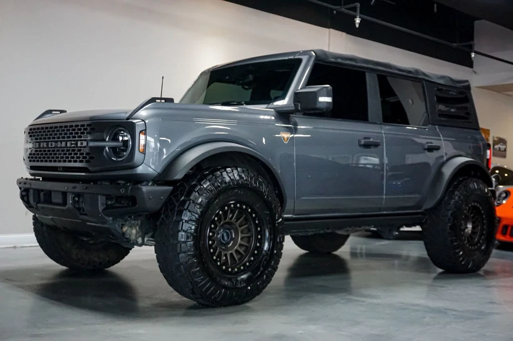 2021 Ford Bronco 6th Gen - Image 3 of 12