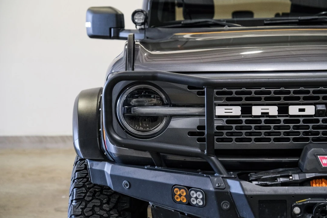 2021 Ford Bronco 6th Gen - Image 3 of 12