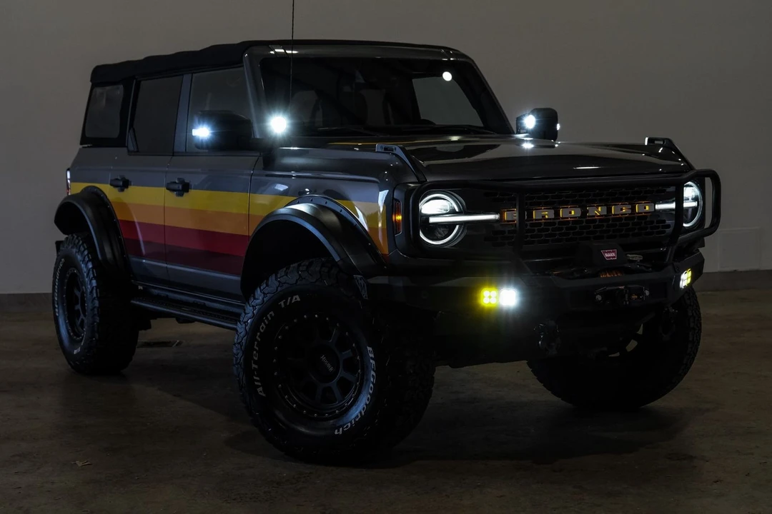 2021 Ford Bronco 6th Gen - Image 5 of 12
