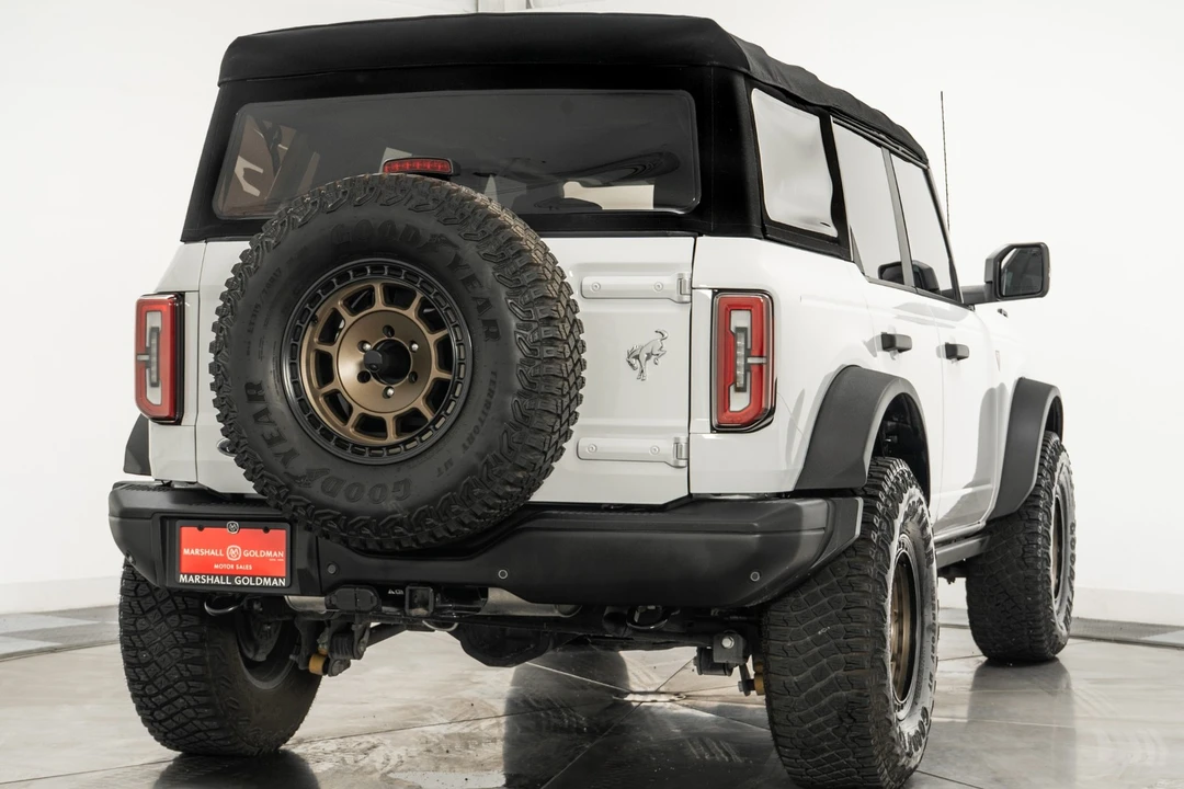 2021 Ford Bronco 6th Gen - Image 9 of 21