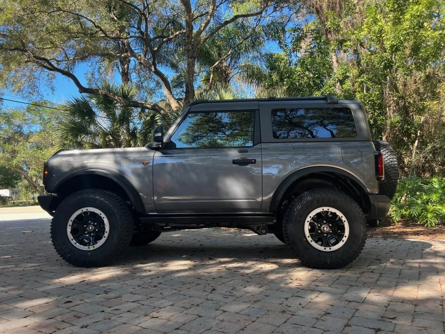 2021 Ford Bronco 6th Gen - Image 2 of 16