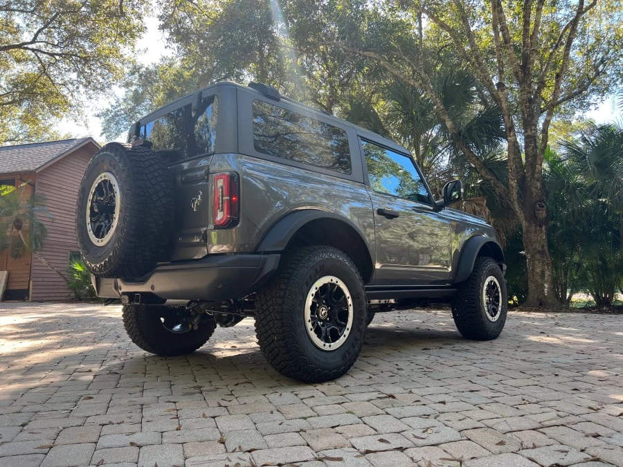 2021 Ford Bronco 6th Gen - Image 3 of 16