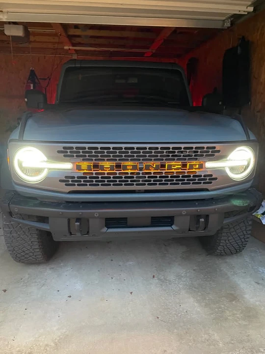 2021 Ford Bronco 6th Gen - Image 2 of 20