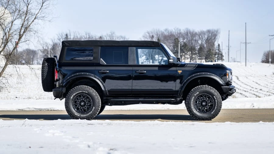 2021 Ford Bronco 6th Gen - Image 8 of 31
