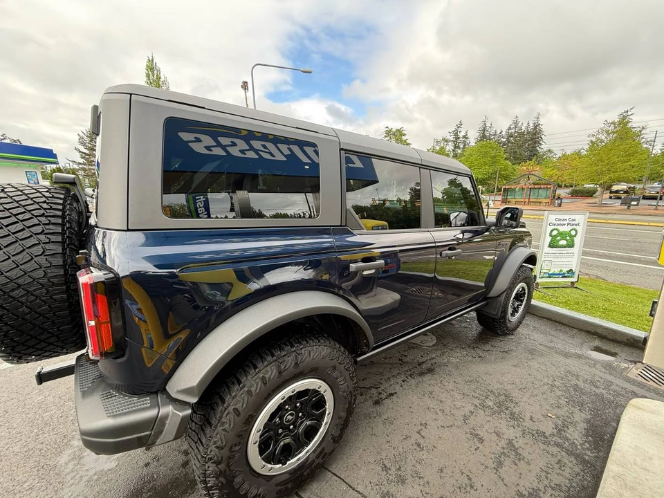 2021 Ford Bronco 6th Gen - Image 3 of 23