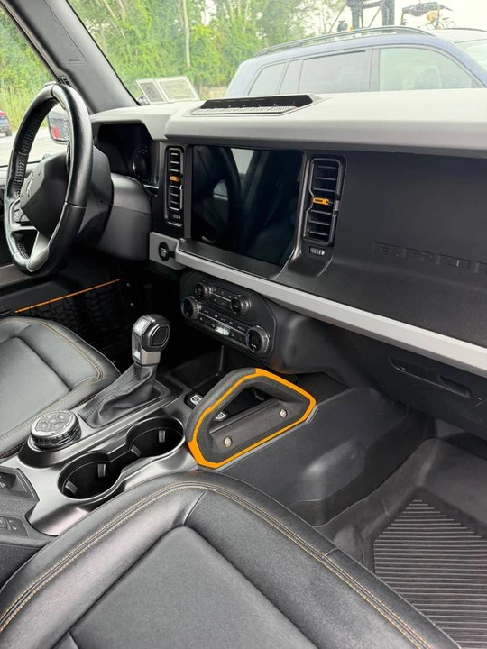 2021 Ford Bronco 6th Gen - Image 6 of 6