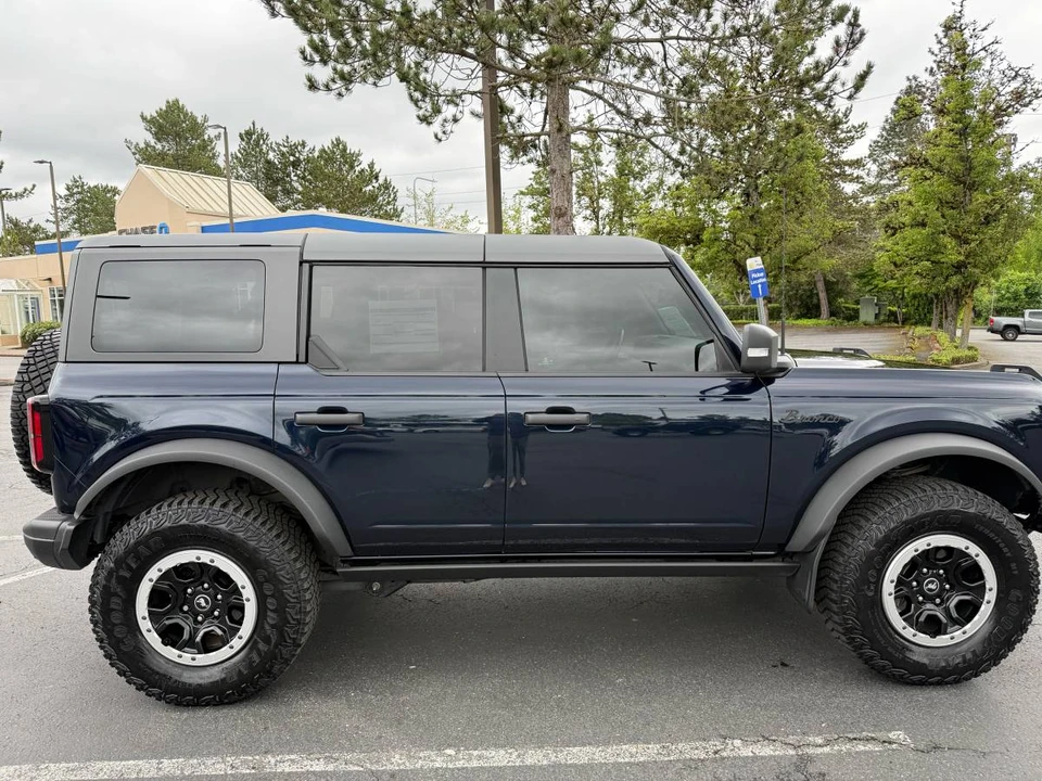 2021 Ford Bronco 6th Gen - Image 10 of 23