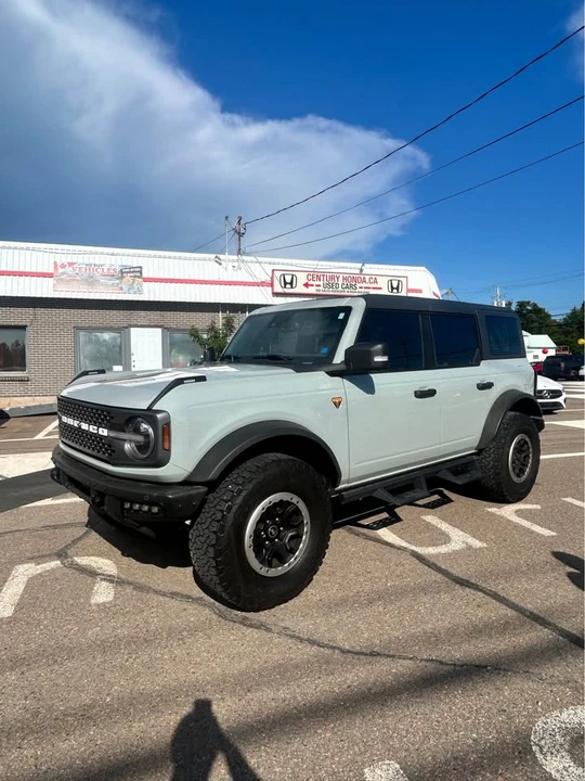 2021 Ford Bronco 6th Gen - Image 3 of 13