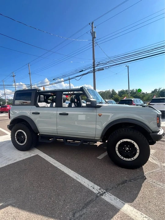 2021 Ford Bronco 6th Gen - Image 11 of 13