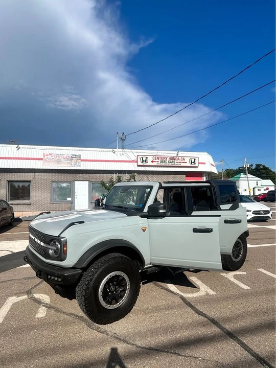 2021 Ford Bronco 6th Gen - Image 10 of 13