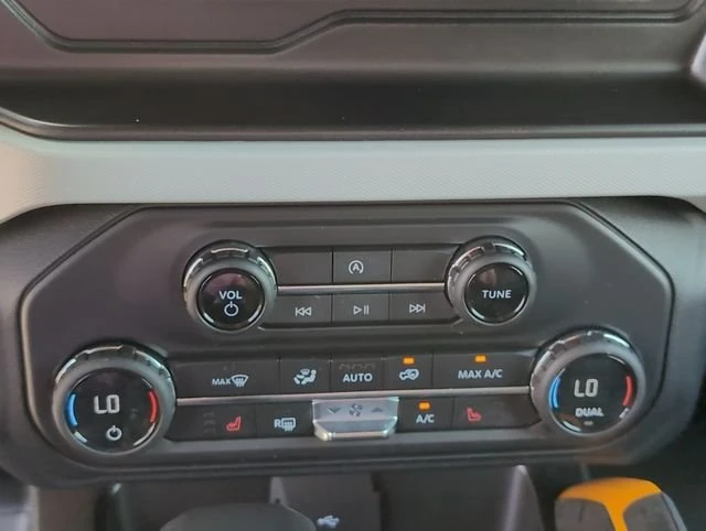 2021 Ford Bronco 6th Gen - Image 19 of 20