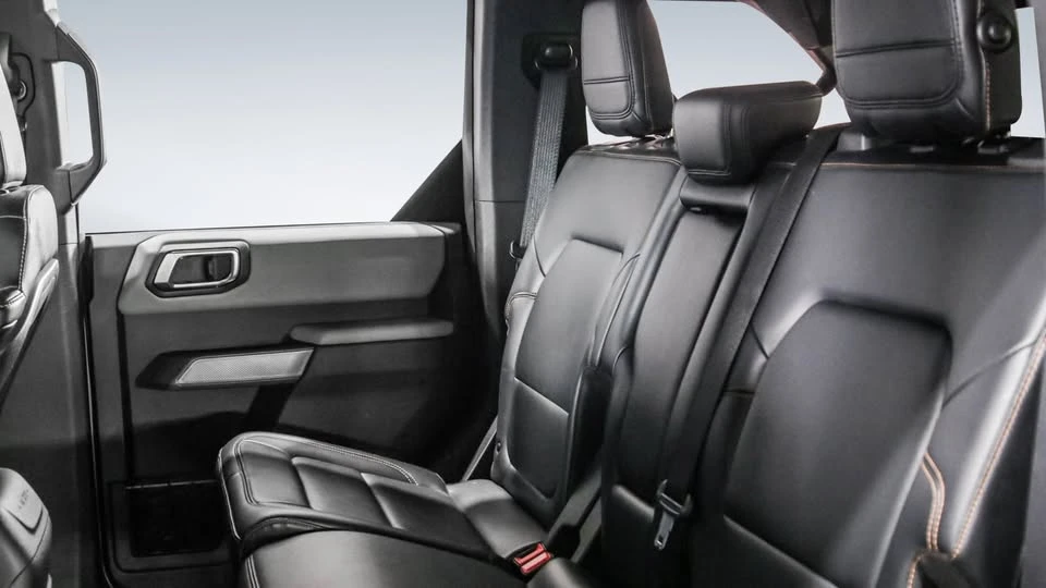 2021 Ford Bronco 6th Gen - Image 16 of 20
