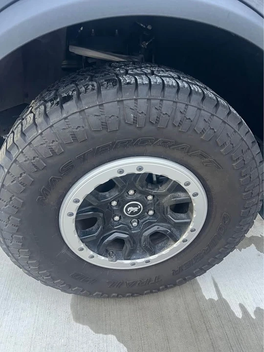 2021 Ford Bronco 6th Gen - Image 5 of 15