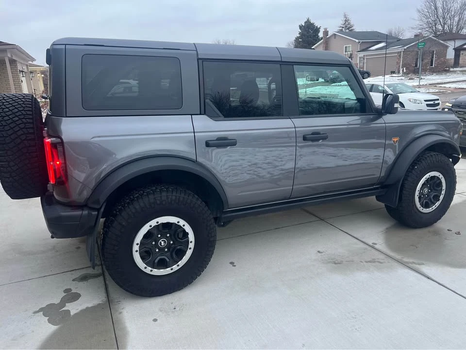2021 Ford Bronco 6th Gen - Image 2 of 15