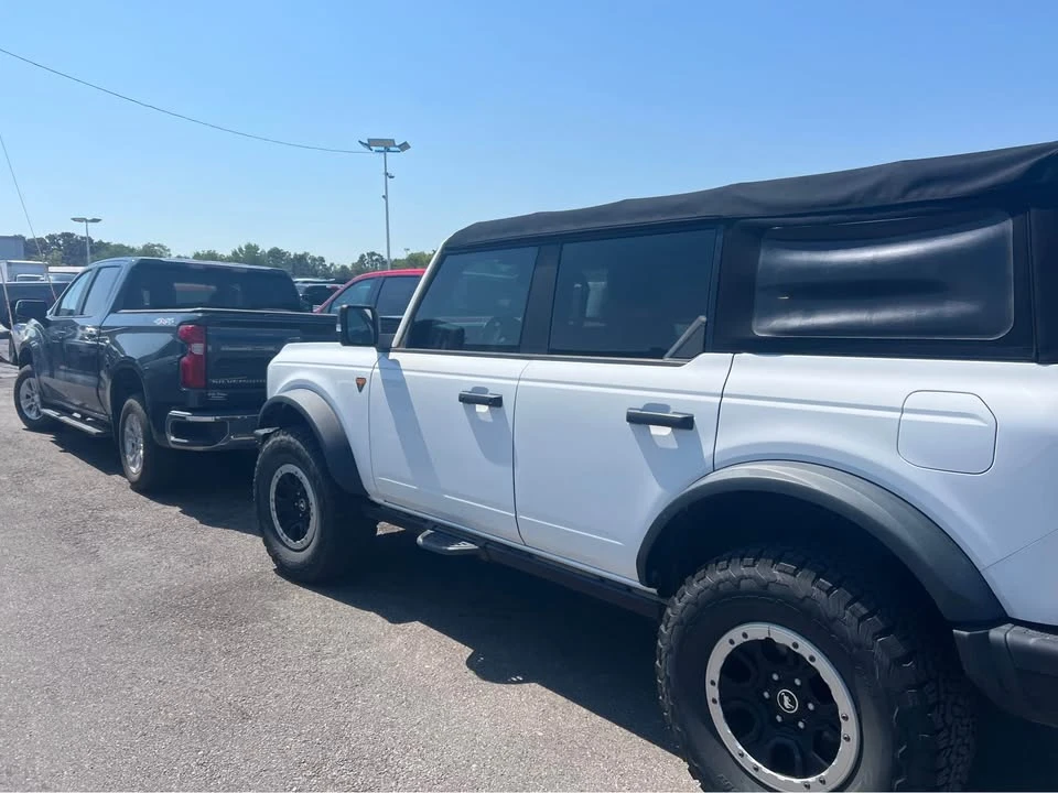2021 Ford Bronco 6th Gen - Image 10 of 11