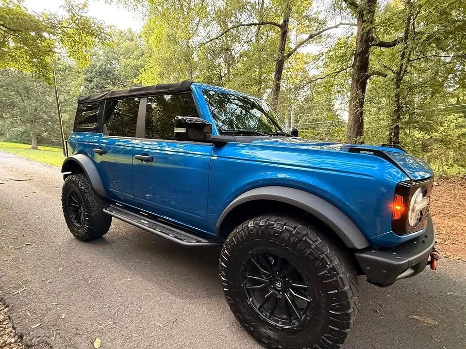 2021 Ford Bronco 6th Gen - Image 3 of 13