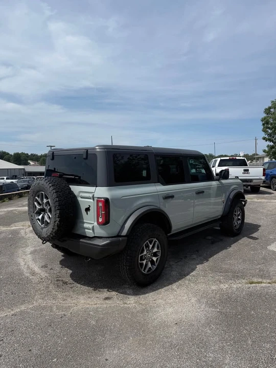 2021 Ford Bronco 6th Gen - Image 6 of 13