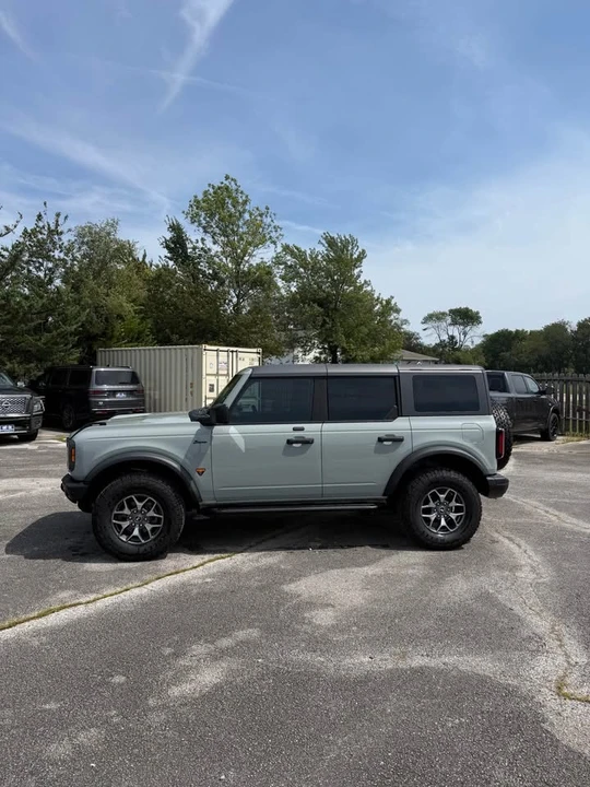 2021 Ford Bronco 6th Gen - Image 2 of 13