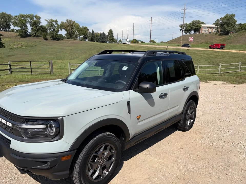 2021 Ford Bronco 6th Gen - Image 2 of 12