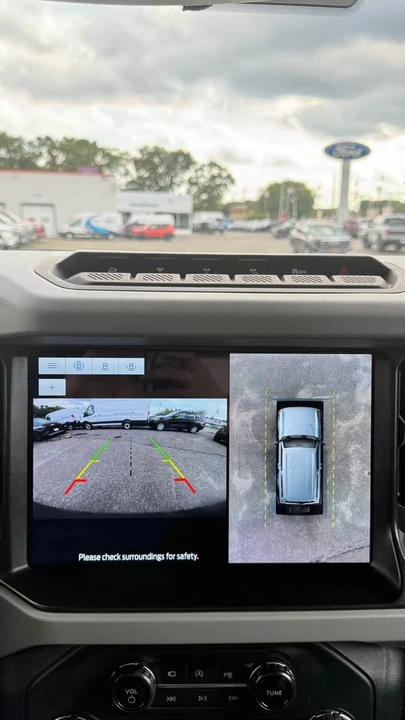 2021 Ford Bronco 6th Gen - Image 10 of 18