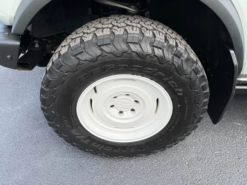 2021 Ford Bronco 6th Gen - Image 4 of 13