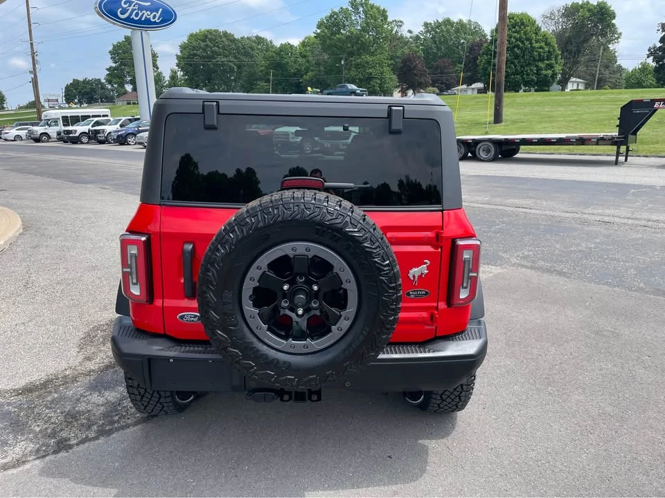 2021 Ford Bronco 6th Gen - Image 2 of 8