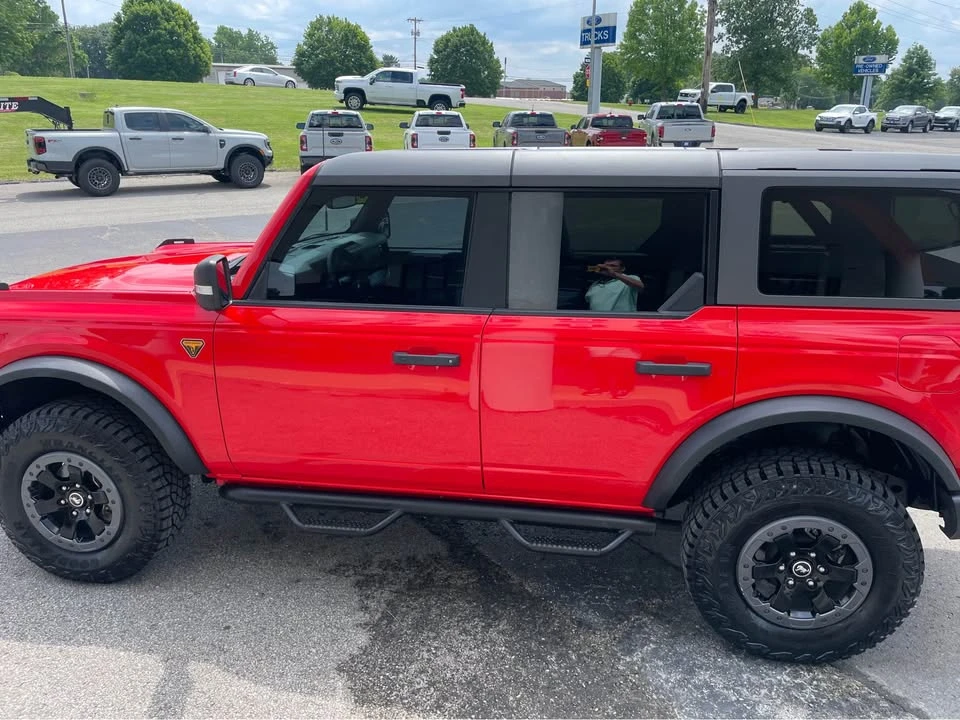 2021 Ford Bronco 6th Gen - Image 3 of 8
