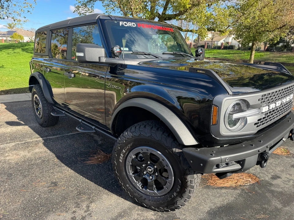 2021 Ford Bronco 6th Gen - Image 6 of 21