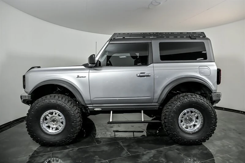 2021 Ford Bronco 6th Gen - Image 6 of 27