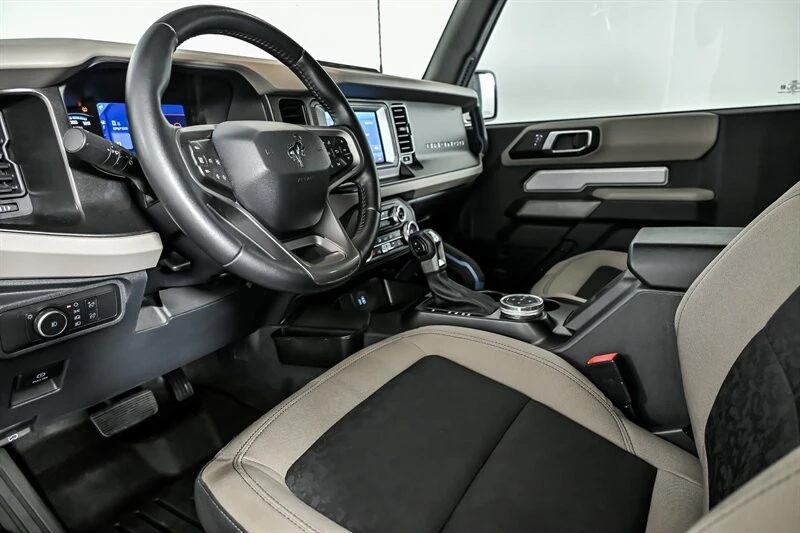 2021 Ford Bronco 6th Gen - Image 14 of 27