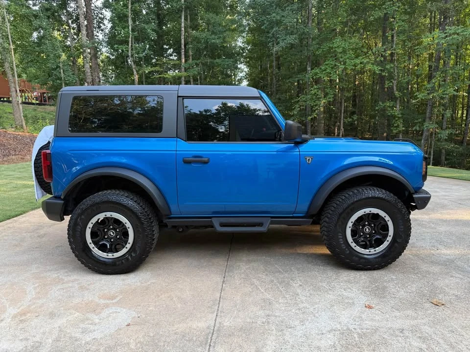 2021 Ford Bronco 6th Gen - Image 3 of 12