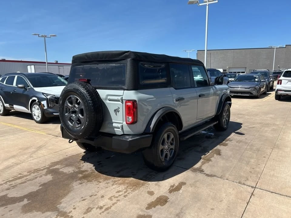 2021 Ford Bronco 6th Gen - Image 3 of 5