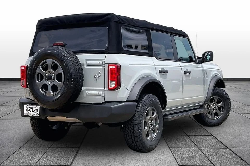 2021 Ford Bronco 6th Gen - Image 13 of 20