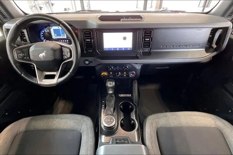 2021 Ford Bronco 6th Gen - Image 15 of 20