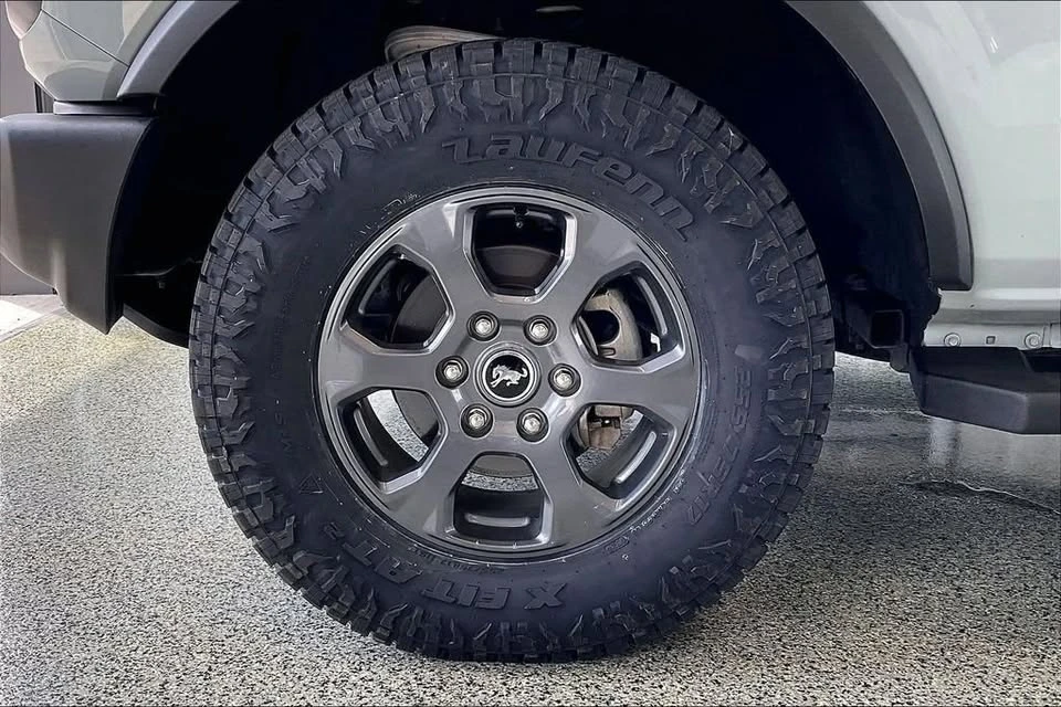 2021 Ford Bronco 6th Gen - Image 9 of 20