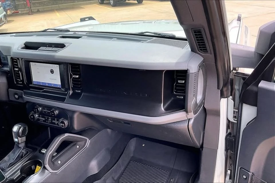 2021 Ford Bronco 6th Gen - Image 16 of 20