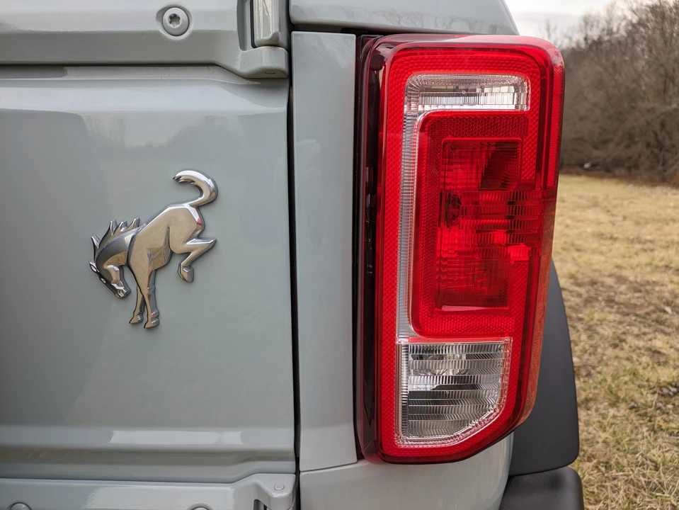 2021 Ford Bronco 6th Gen - Image 29 of 31