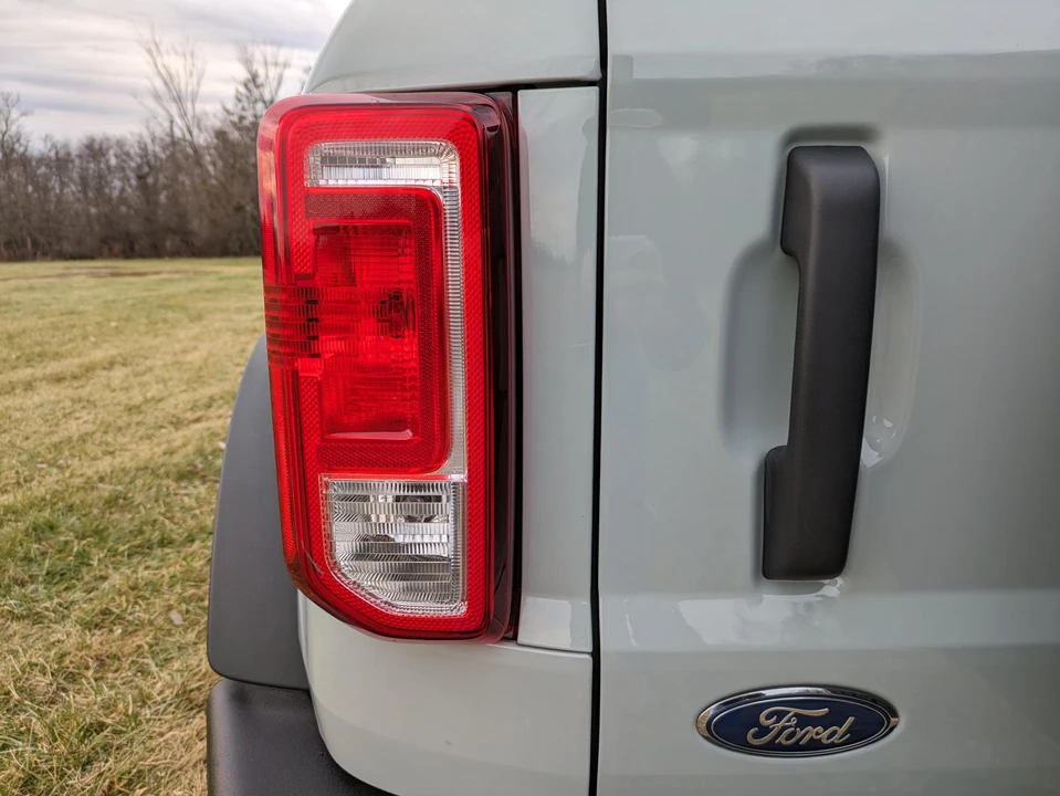 2021 Ford Bronco 6th Gen - Image 28 of 31