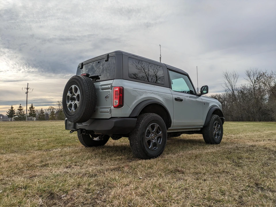 2021 Ford Bronco 6th Gen - Image 15 of 31