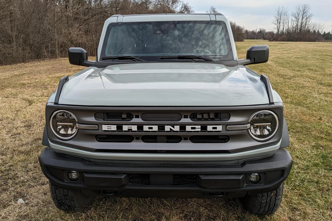 2021 Ford Bronco 6th Gen - Image 2 of 31