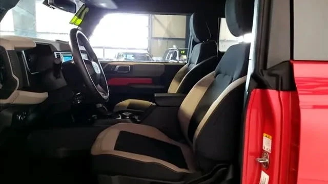 2021 Ford Bronco 6th Gen - Image 3 of 29