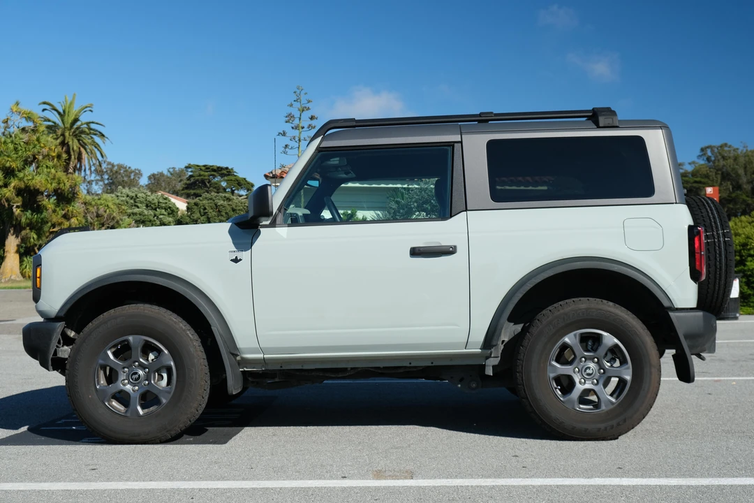 2021 Ford Bronco 6th Gen - Image 3 of 12