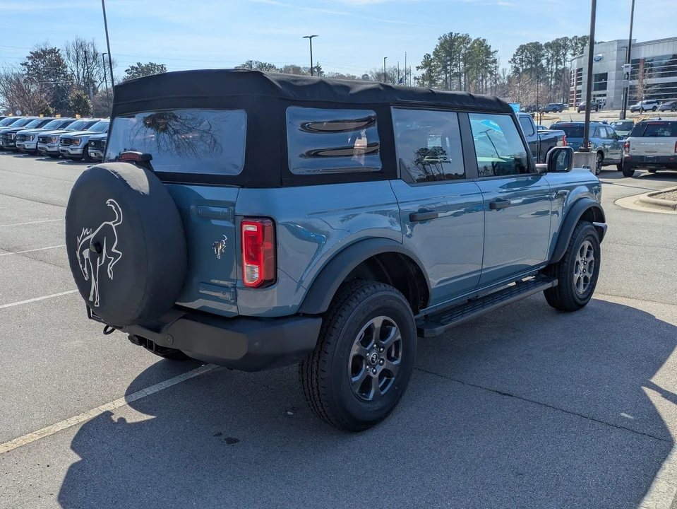 2021 Ford Bronco 6th Gen - Image 4 of 12