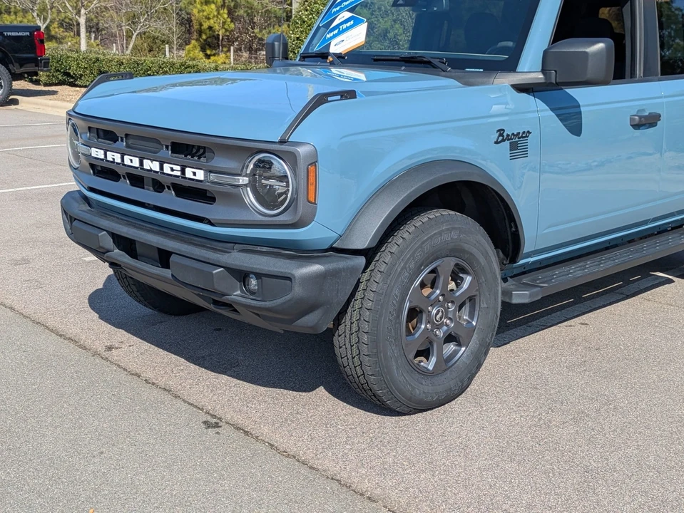 2021 Ford Bronco 6th Gen - Image 10 of 12