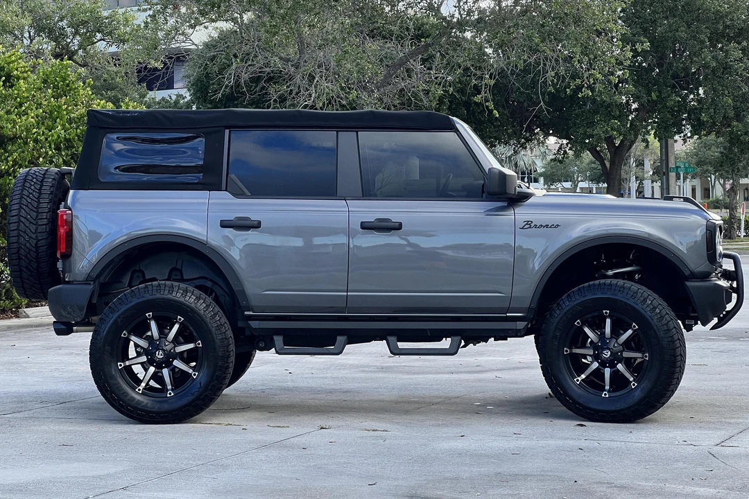 2021 Ford Bronco 6th Gen - Image 3 of 31